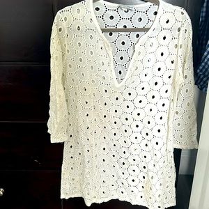 Jordan Taylor cream colored cover up size large gently used